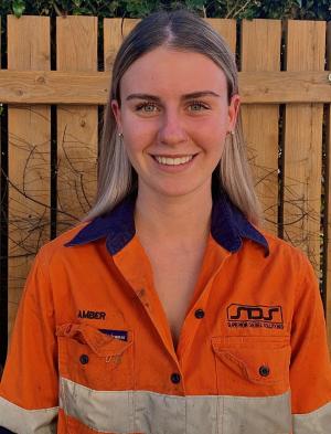 AMBER DIGS IN AT TAFE NSW TO BECOME A GREAT MECHANIC
