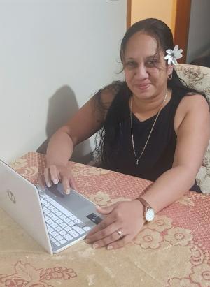 HOW TAFE NSW HELPED THIS MOTHER-OF-SEVEN GET ONLINE DURING A PANDEMIC 