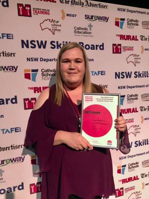 'Deadly' Jenna credits TAFE NSW after emotion-charged awards win