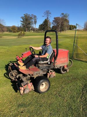 TAFE NSW graduate chips his career perfectly onto the green