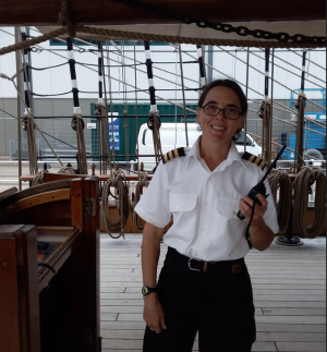 TAFE NSW puts Natalie in the captain seat of a maritime career