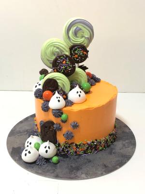 Get spooky with TAFE NSW Australian Patisserie Academy’s Halloween cake workshop