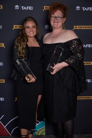 Kirsten and Bridget shine at Gili Awards
