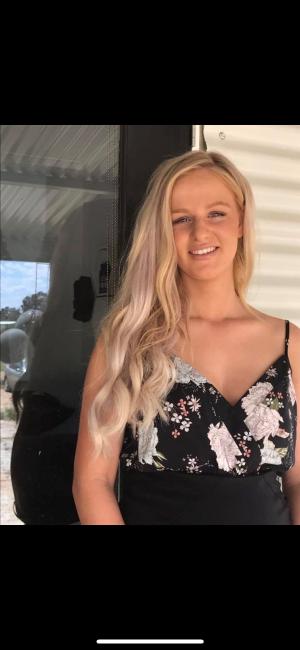 You beauty: Claire hits the beauty spot thanks to TAFE NSW