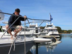 Sail into your dream career; TAFE NSW course helps young Dad find his passion