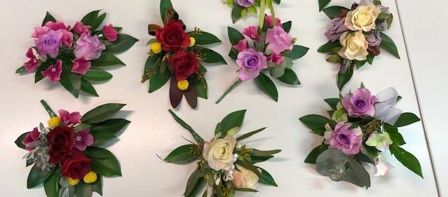FLORAL ART BLOSSOMS AS TAFE NSW STUDENTS ARRANGE PRIZE-WINNING DISPLAY 