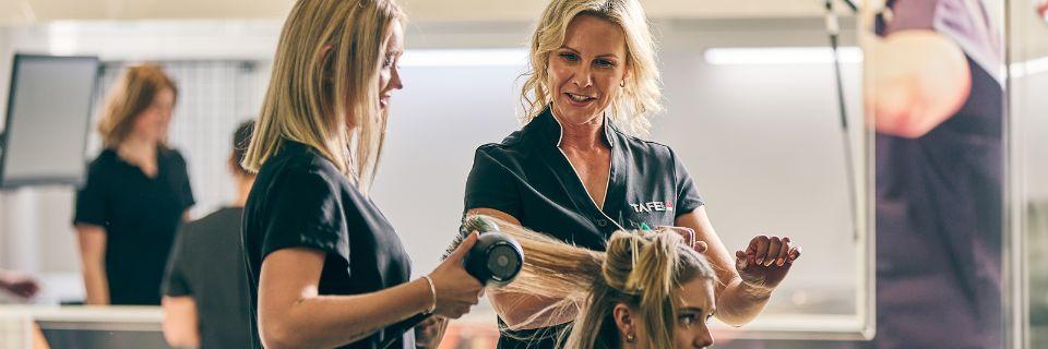 Hair and beauty tips from TAFE NSW experts to complete your styles this festive season 