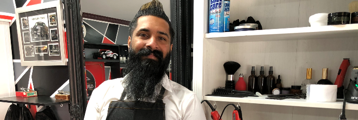 VICK THE BARBER IS GOING THE EXTRA STYLE