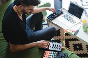 6 reasons to learn electronic music production at TAFE NSW
